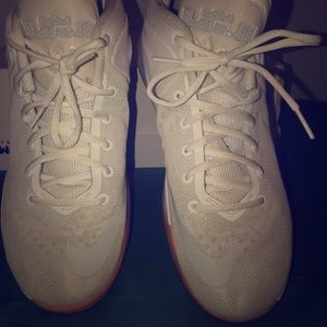 Nike Zoom Witness Lebron Men’s Sneakers White